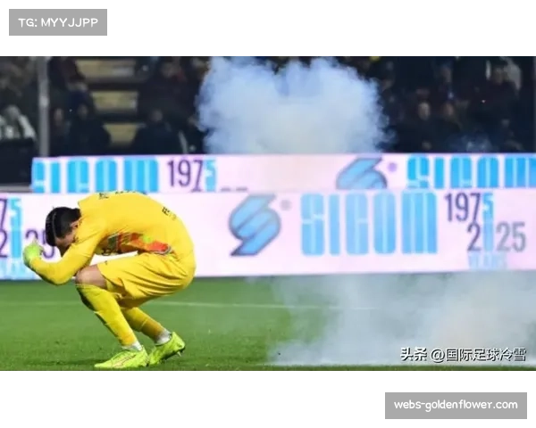 终场哨响,克雷莫纳门将失误成背景,国米客场冷静控局 终场哨响,克雷莫纳门将失误成背景,国米客场冷静控局